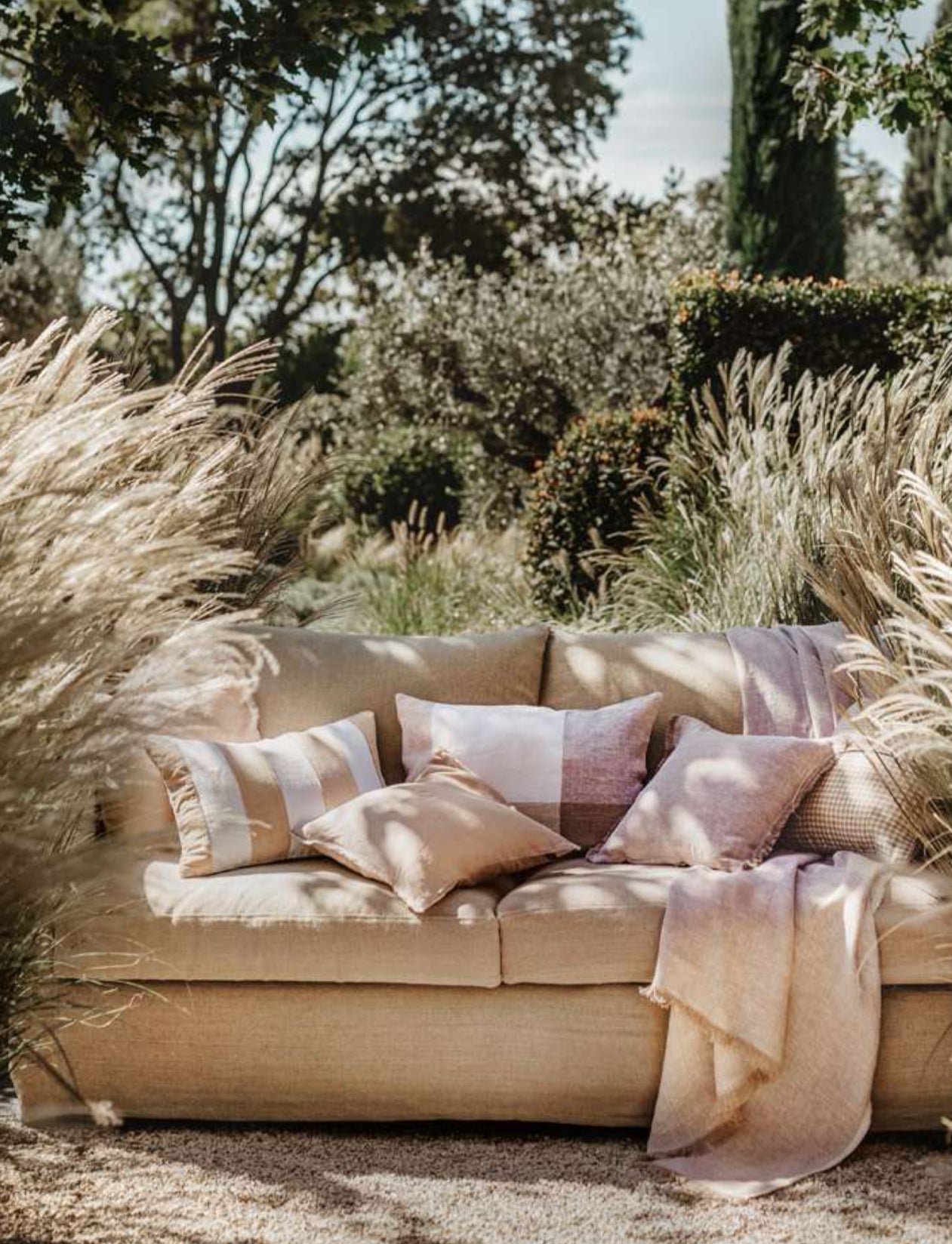 Blush Velvet & Linen Cushion 2 Sizes