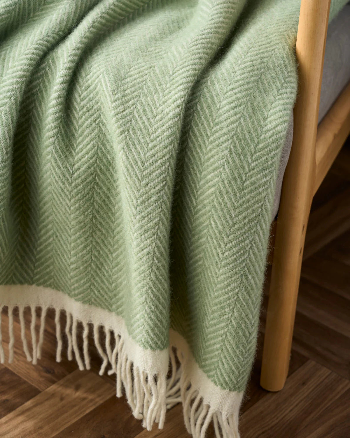 Grass Woollen Blanket 3 Sizes