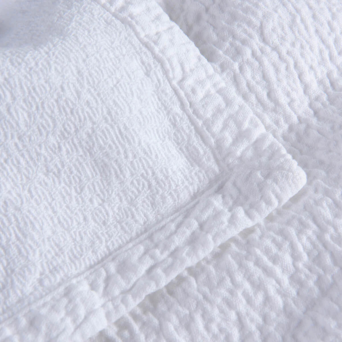 XL White Cotton Bedspread