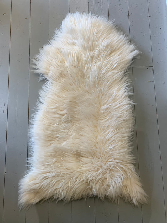British Natural Sheepskin Rug