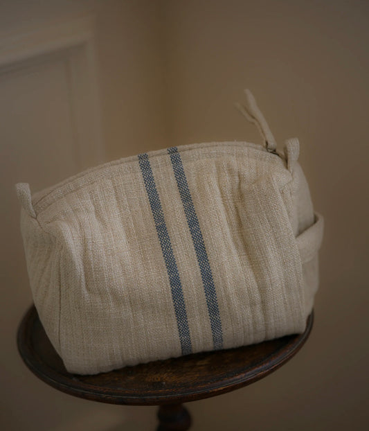 Blue Linen Wash Bag