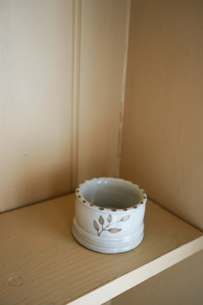 Natural Botanical Mini Pot