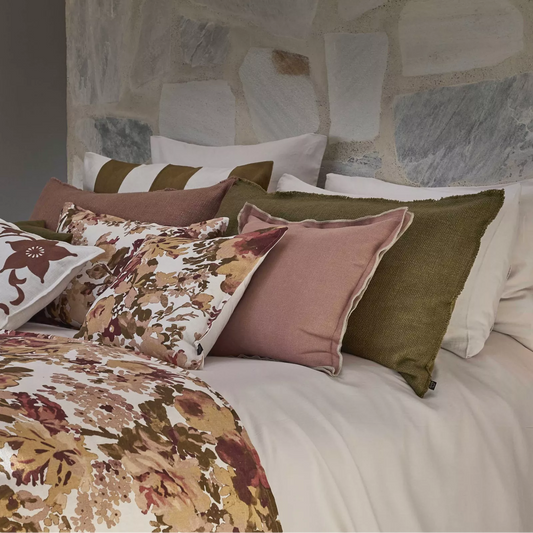 Linen Bologne Cushion 2 Sizes
