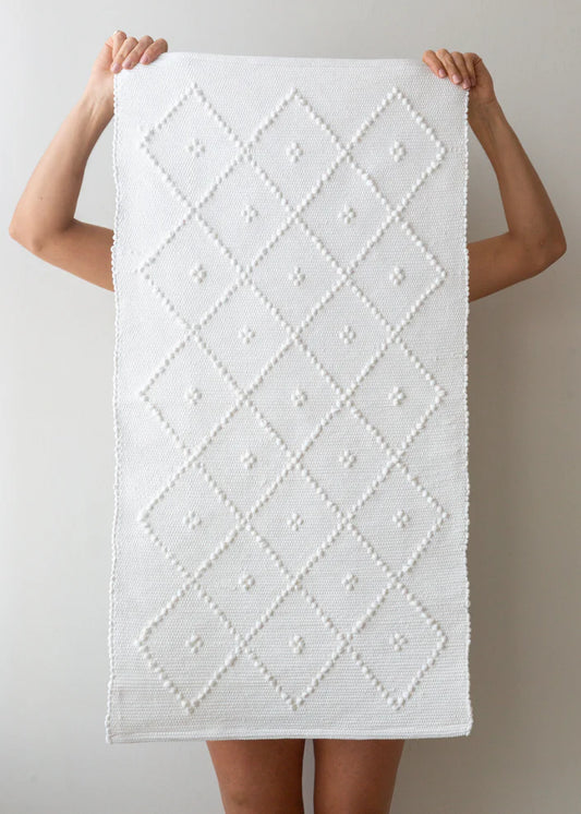 White Hand Woven Bath Mat